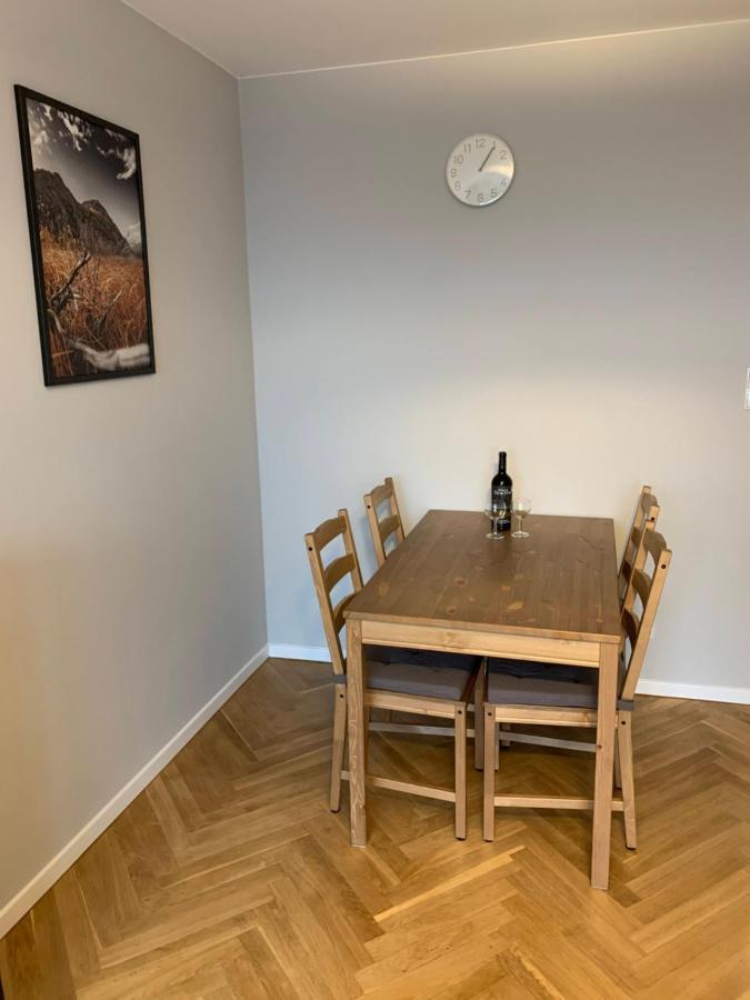 On The Wave - Sea-close With Balcony View - 30m2 Gdansk