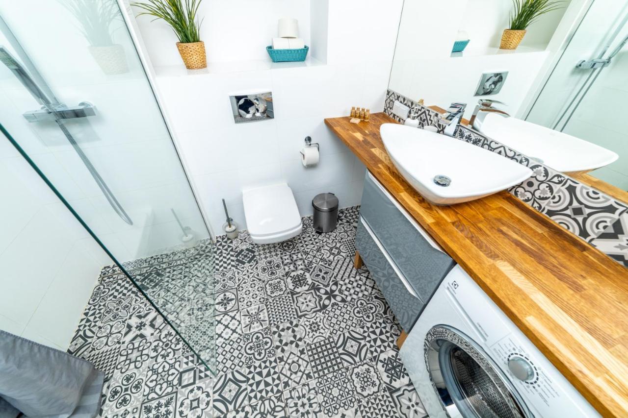 Apartment Bright - Neptun Park By Oneapartments Danzig