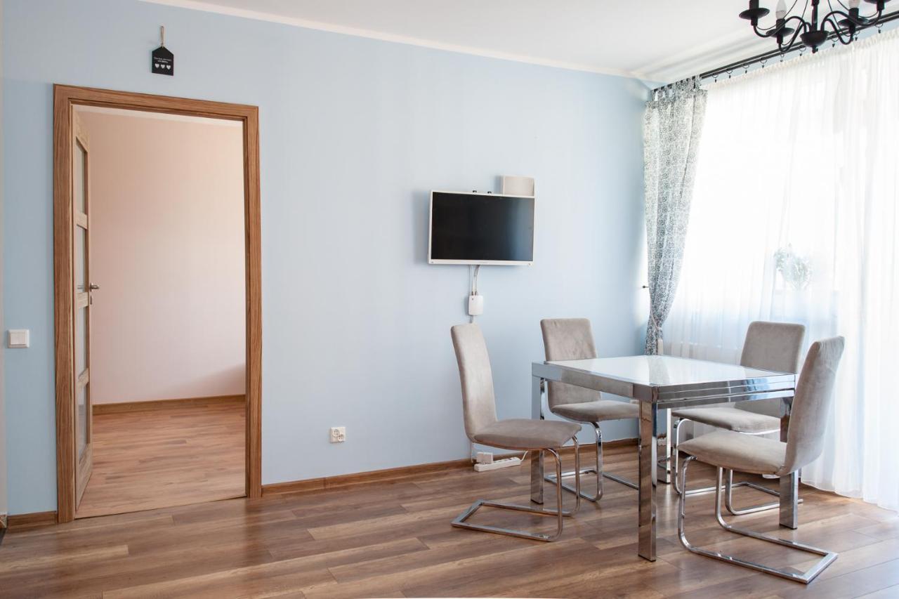 Fantastic By The Sea Set Up With Apartment *