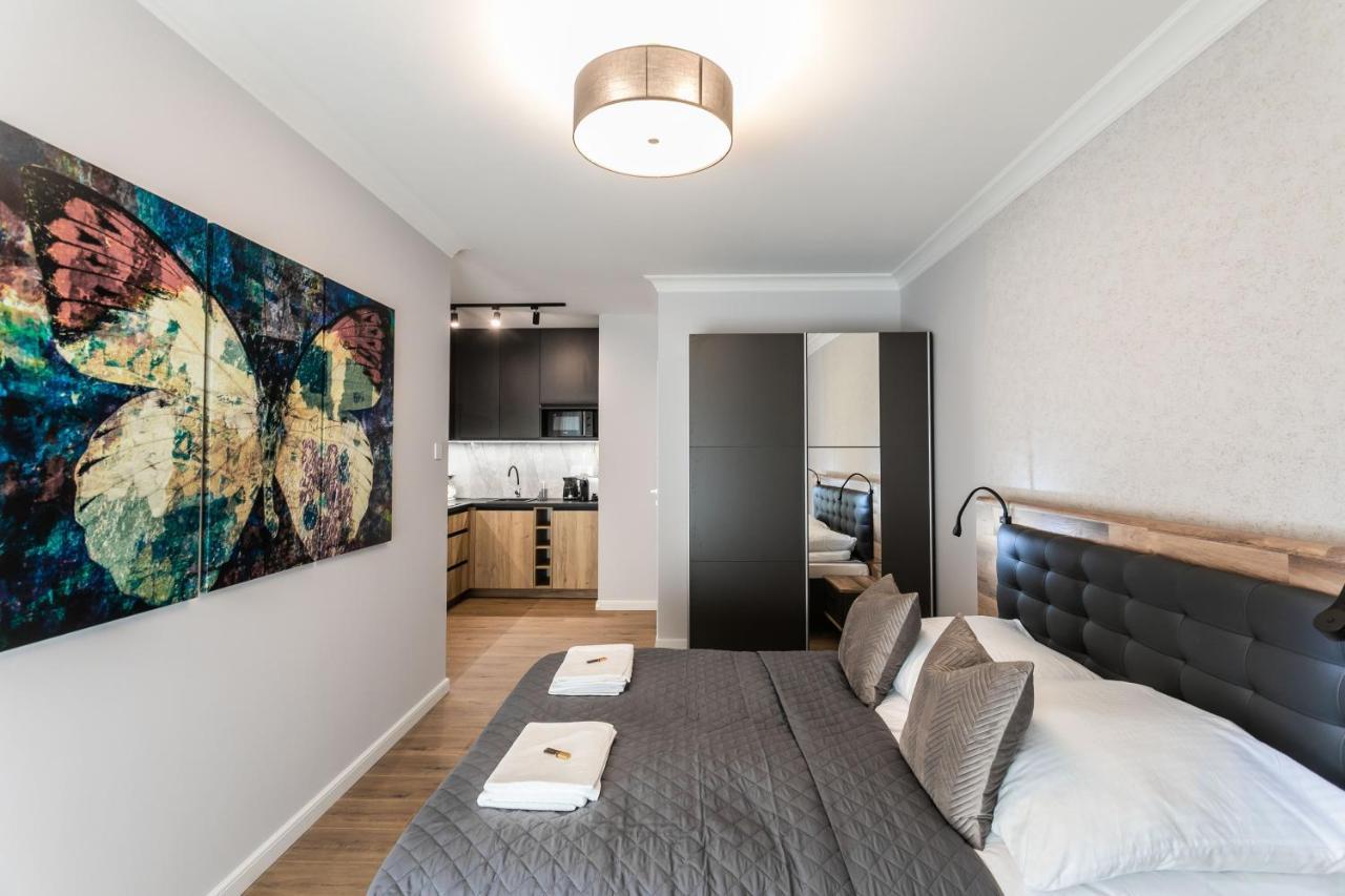 Papillon Apartment
