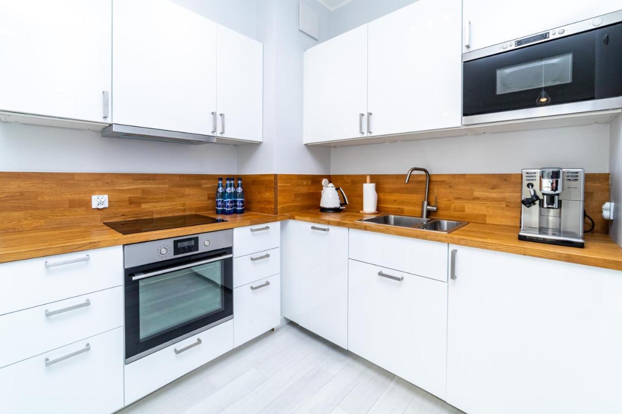 Apartment Bright - Neptun Park By Oneapartments *
