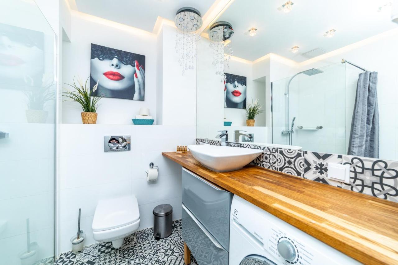 Bright - Neptun Park By Oneapartments Apartment Danzig