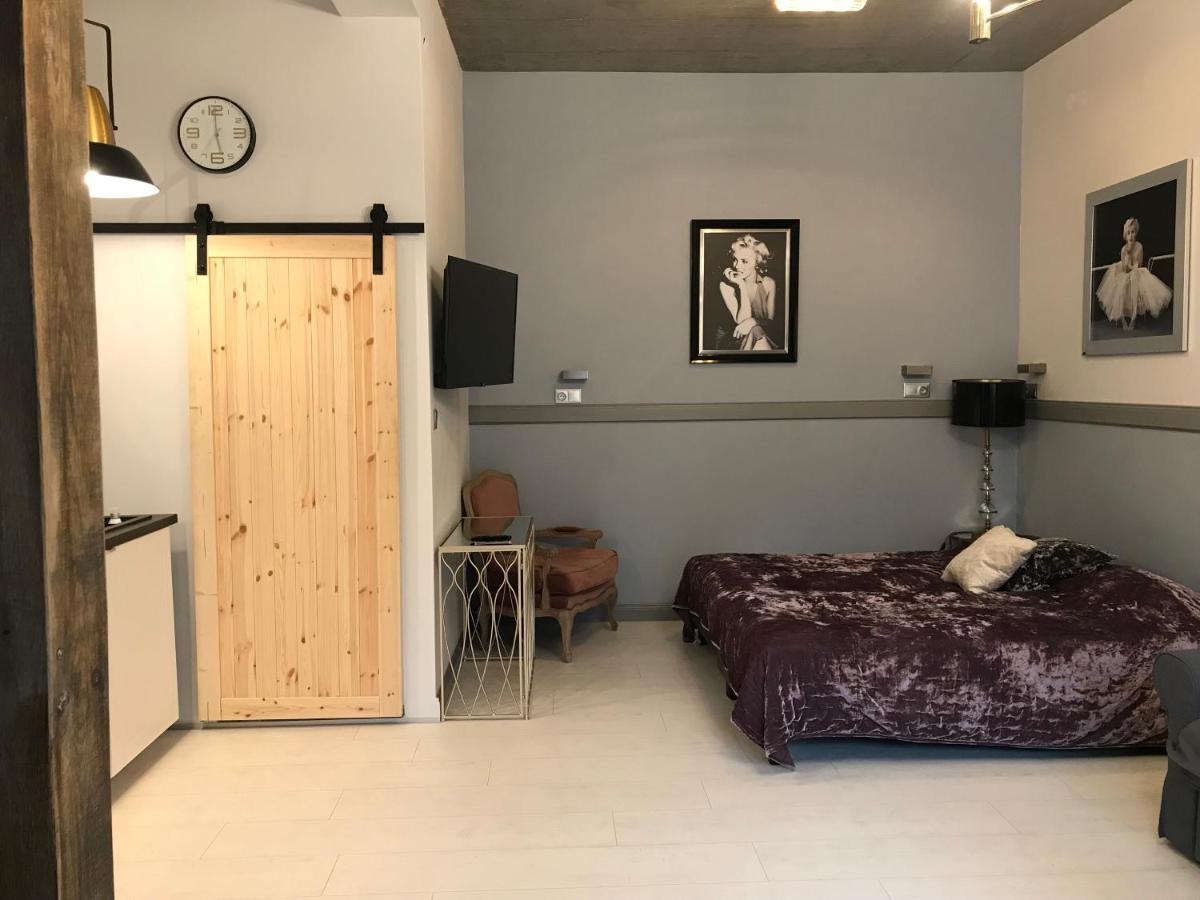 Apartment Old Town Patio 1 *