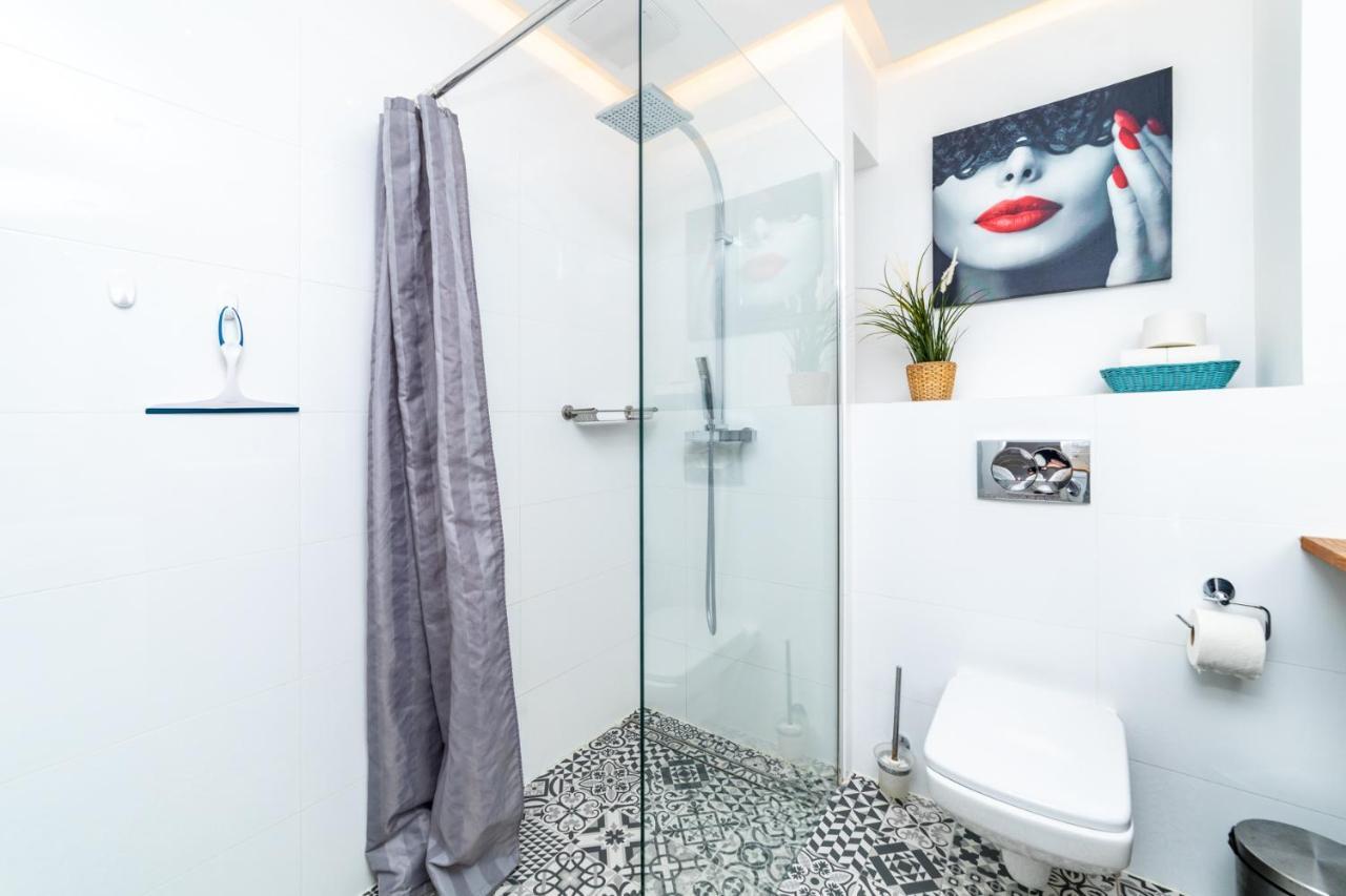 Bright - Neptun Park By Oneapartments *