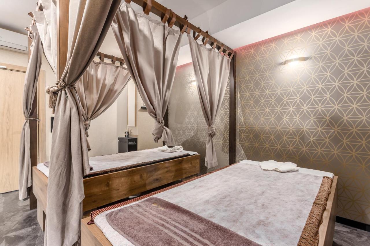 Apartment Deo Plaza By Rent Like -navy Blue- *