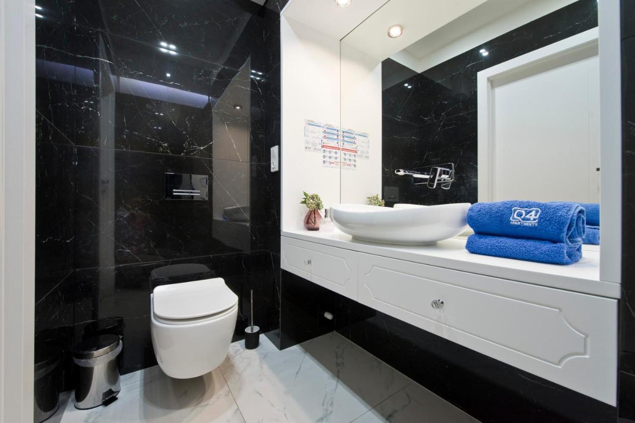 Aura Q4apartments *