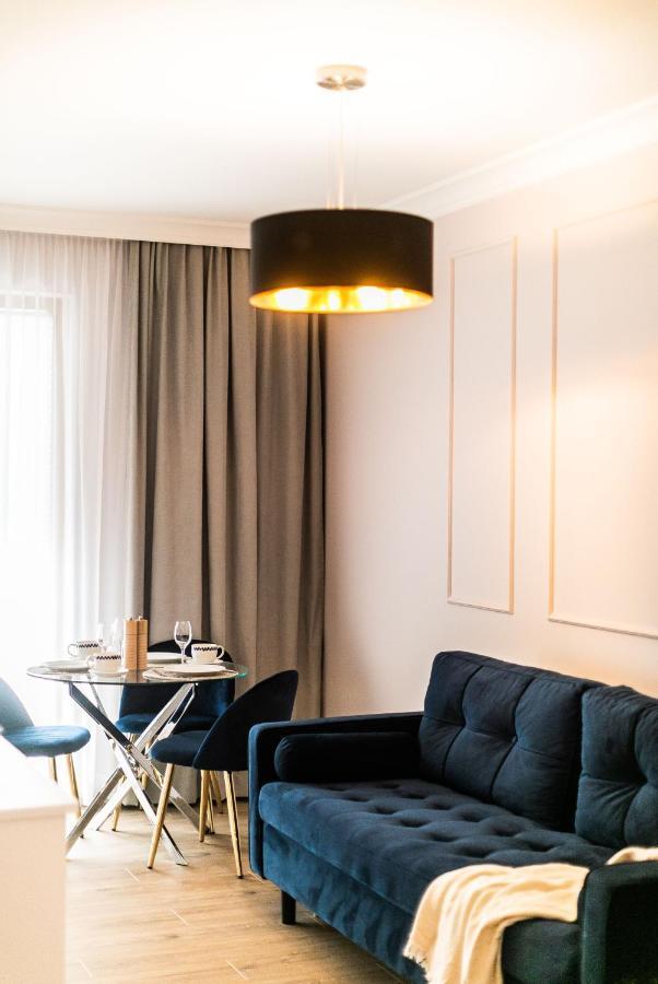 Papillon Apartment
