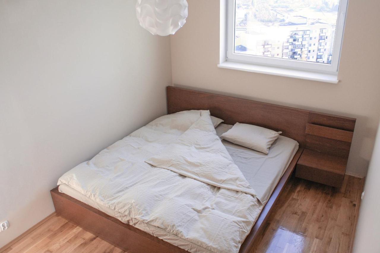 Bialy Zagiel - Apartament W Poblizu Molo W Brzeznie Apartamento *