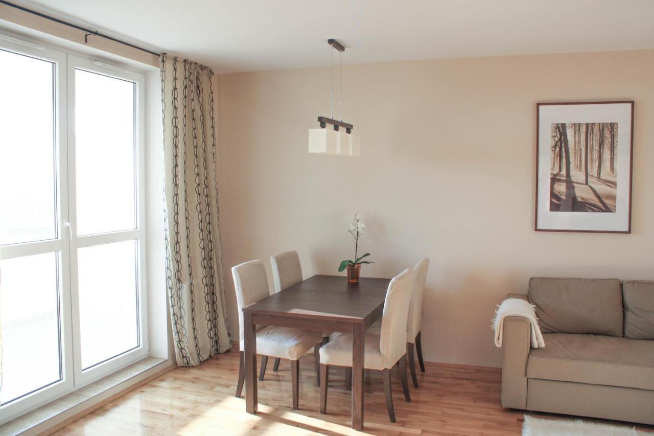 Bialy Zagiel - Apartament W Poblizu Molo W Brzeznie *