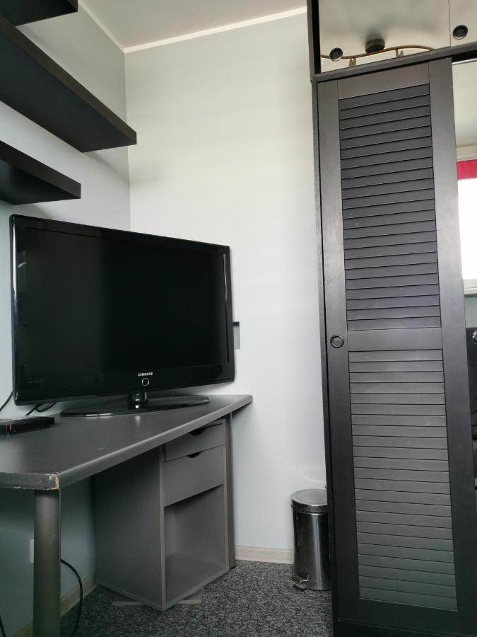 Apartament Falowiec Apartment *