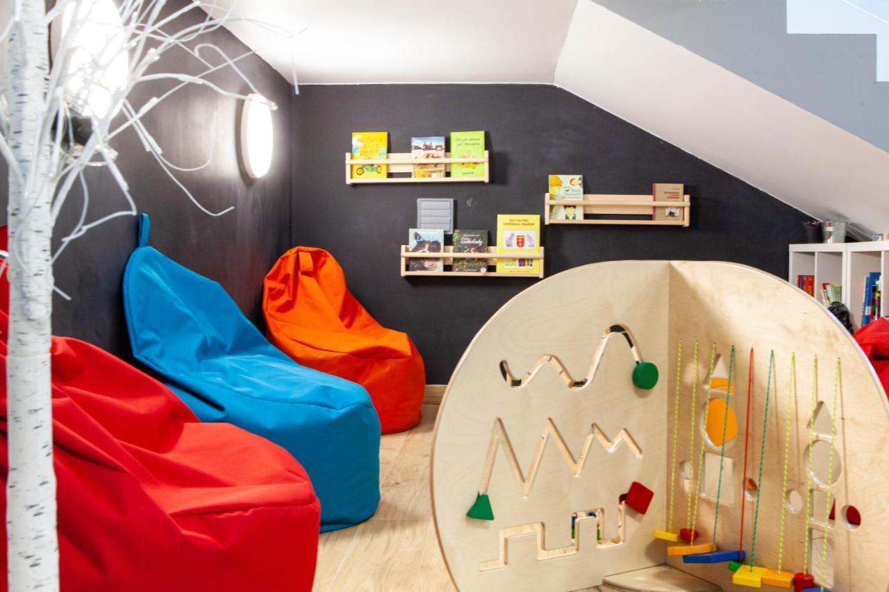 Montessori Hostelli *