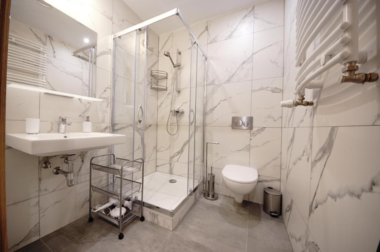 Bh Properties, Teatr Wybrzeze Srodmiescie