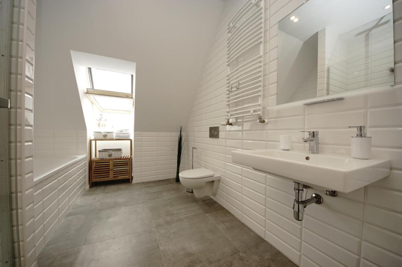 Bh Properties, Teatr Wybrzeze Srodmiescie * Gdańsk