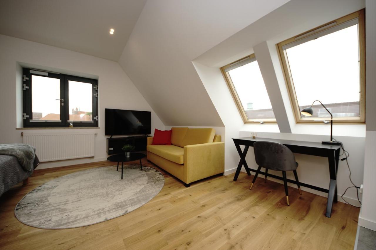 Bh Properties, Teatr Wybrzeze Srodmiescie