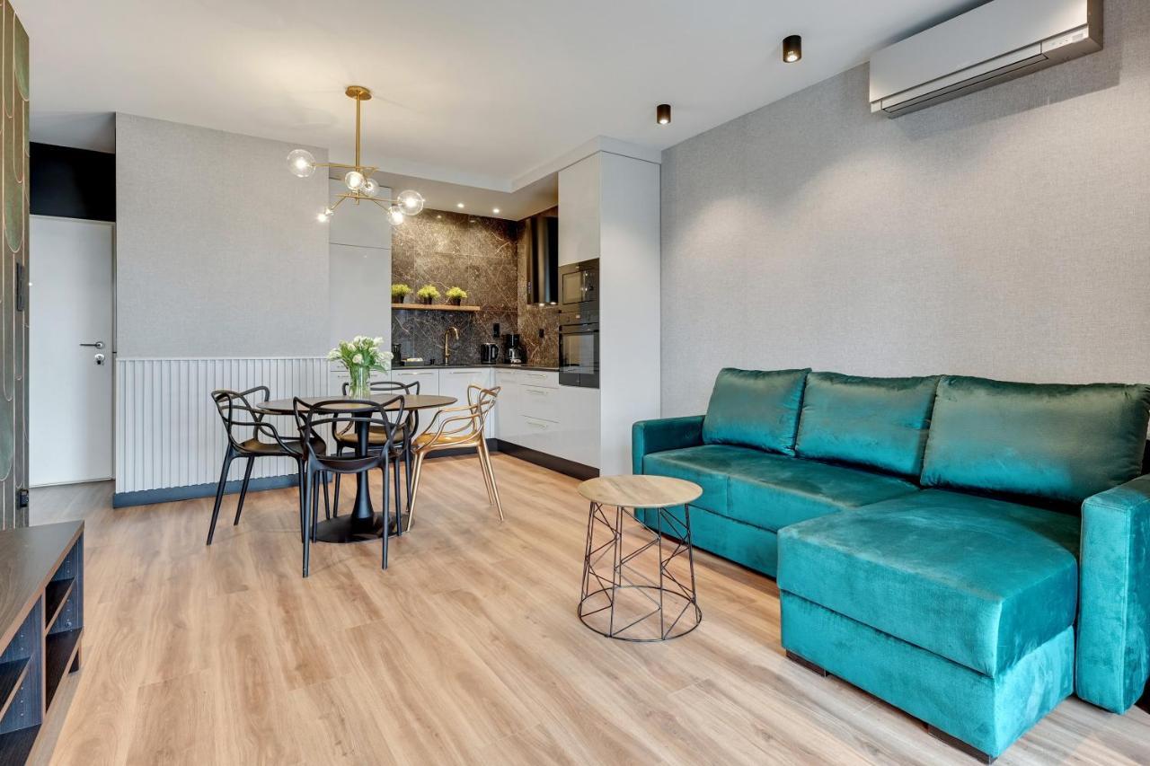 Grano - Pool, Sauna, & Parking By Downtown Lejlighed Gdańsk