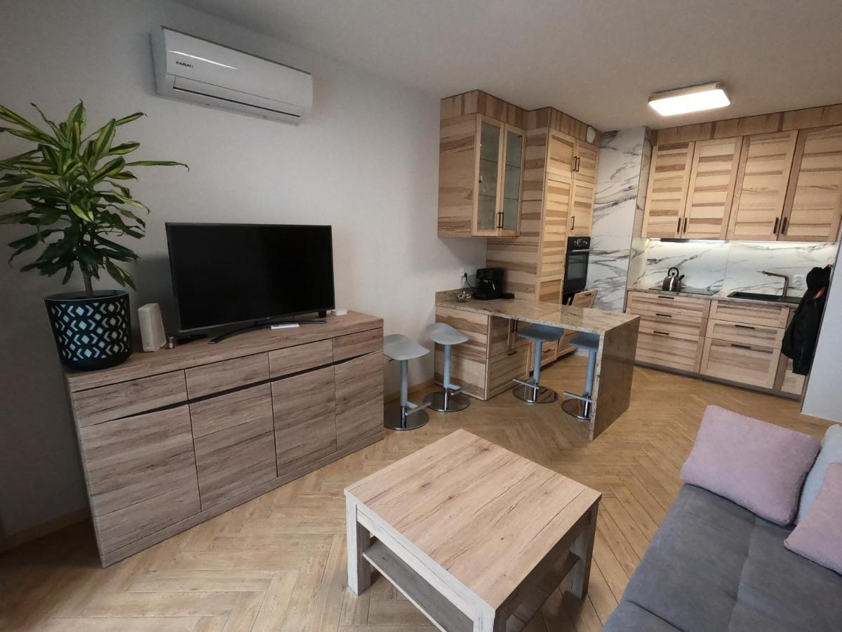 Komfortowy Apartament 2 Pokojowy Blisko Morza *