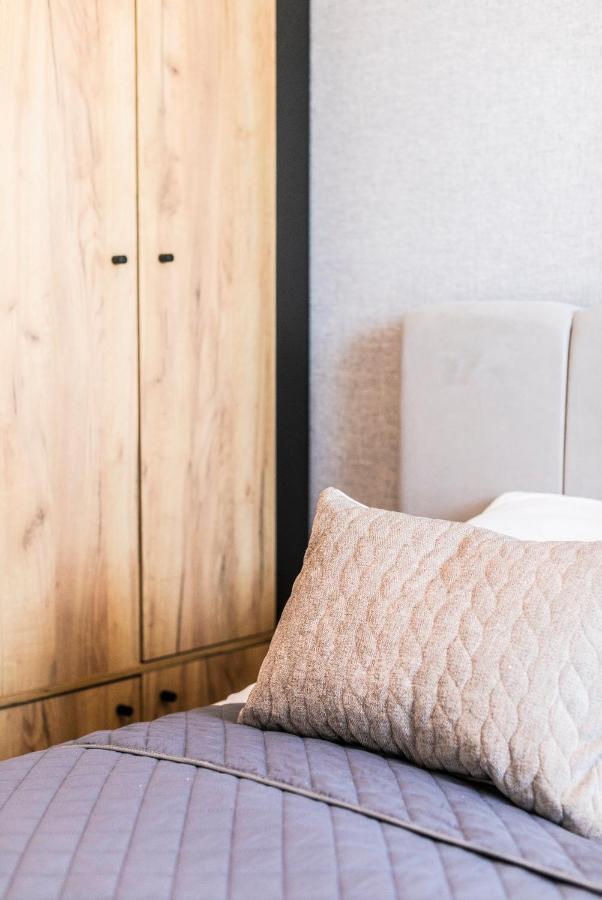Papillon Apartment *