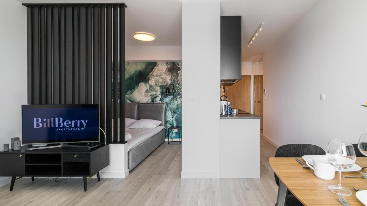 Apartment 17th Floor Sea View - Billberry *