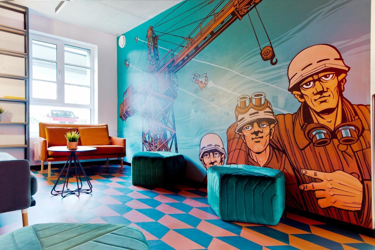 Hostel Milestone Center *