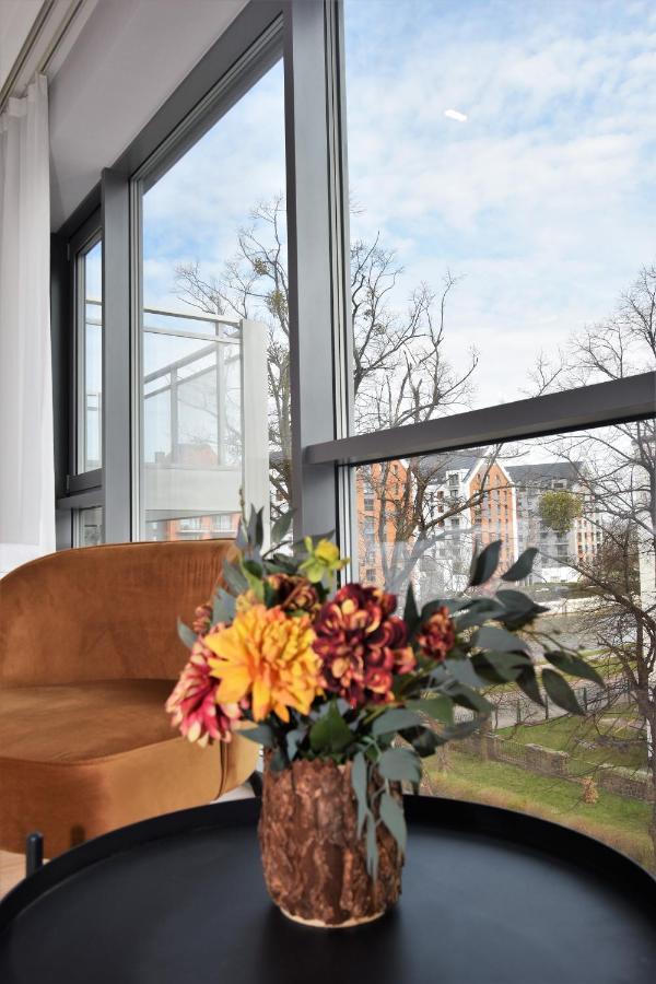 Patio Riverfront Aparthotel *