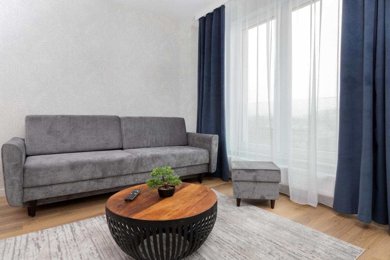 Apartment Letnicka By Renters *