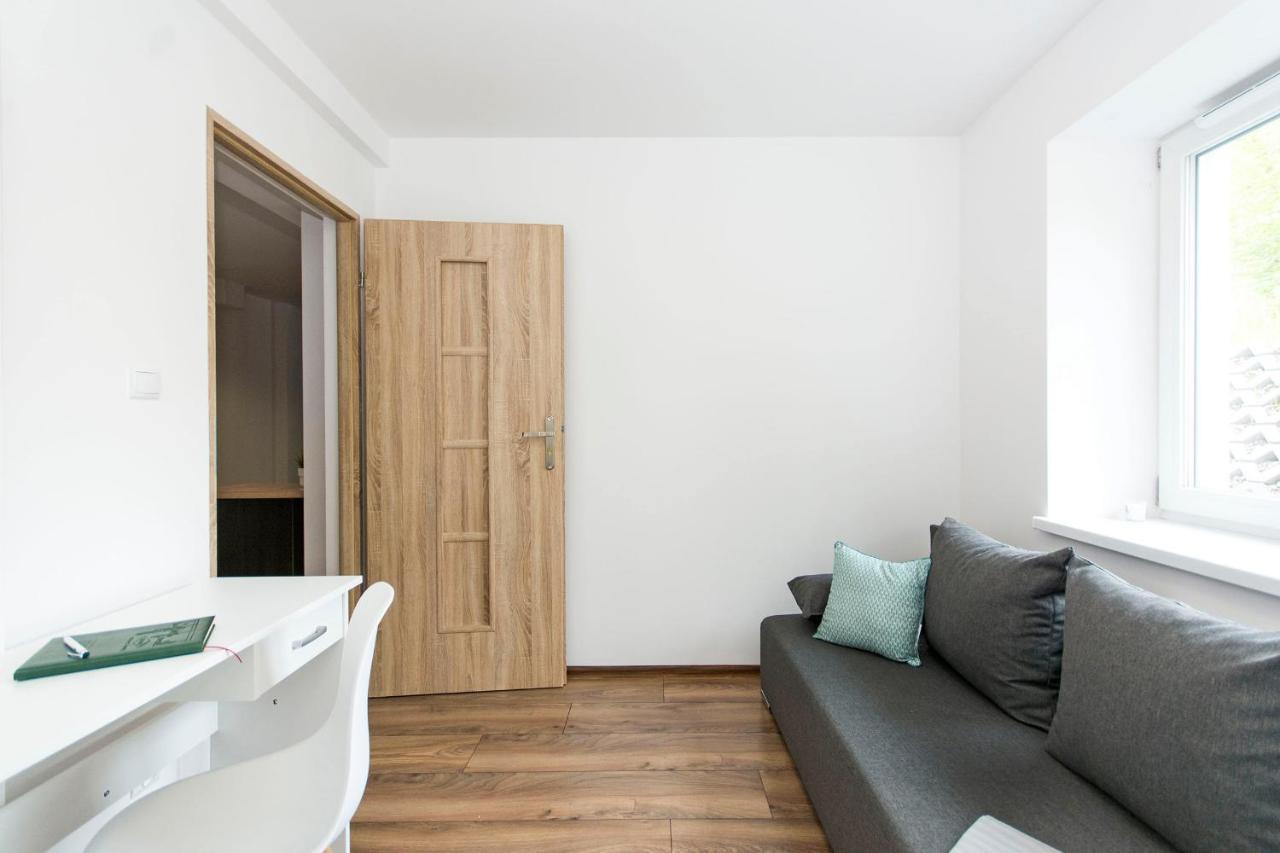 White Rooms Rentyear Apartments Gdansk