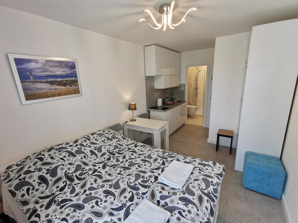 Przystan Letnica Flou 700m Plaza Apartment
