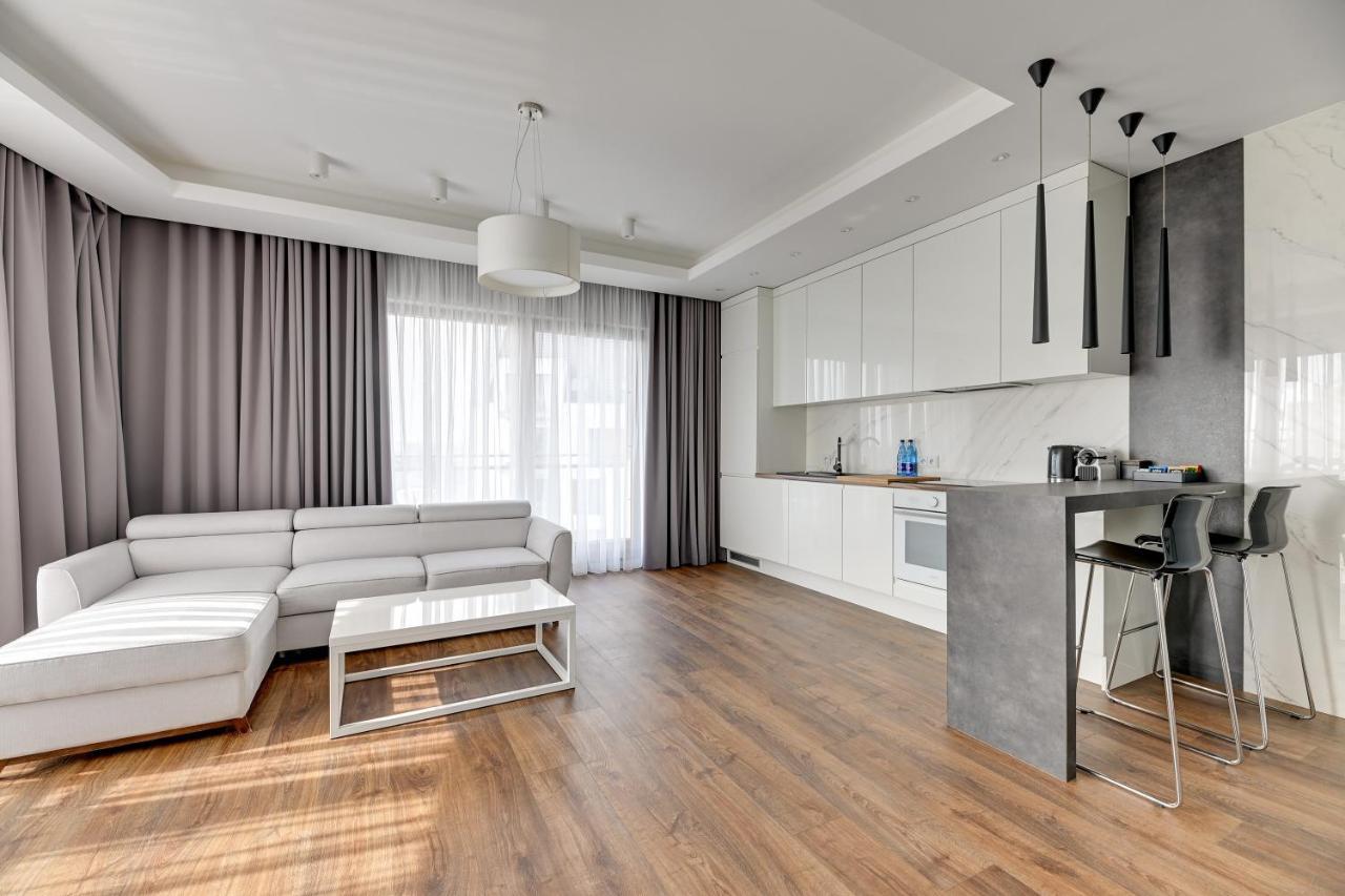 Downtown River View Apartment