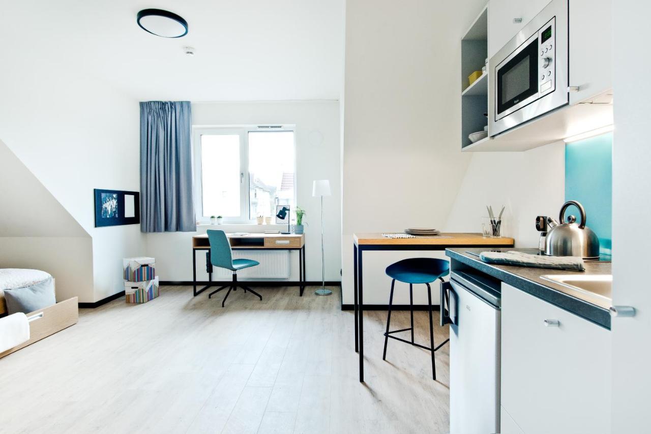Hostel Milestone Center *