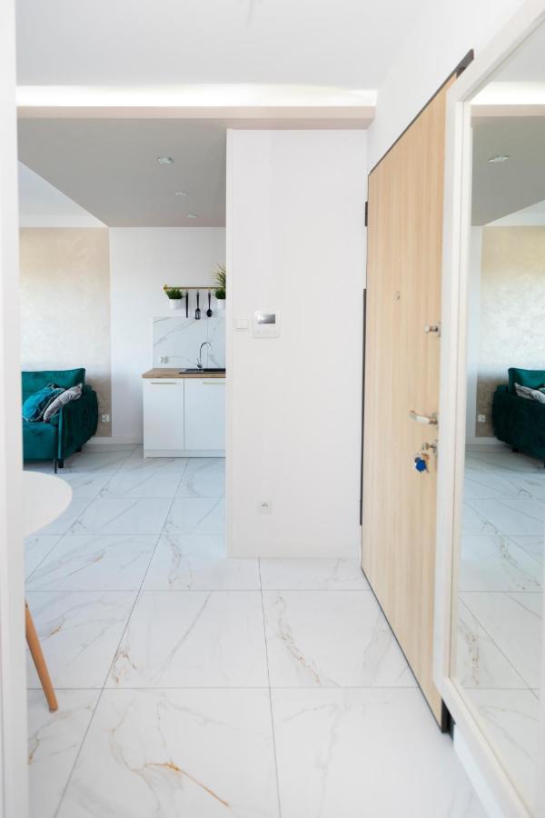 Blisko Morza Nowy Apartment