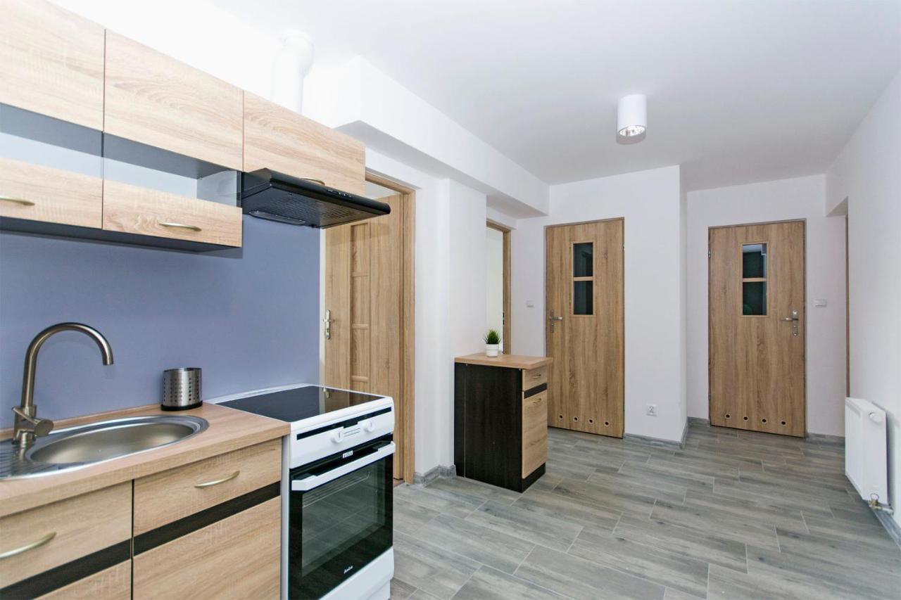 White Rooms Rentyear Apartments Guest house *