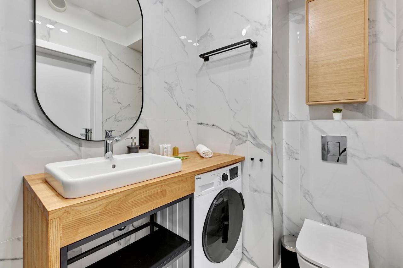 Walowa Stara Stocznia Apartment