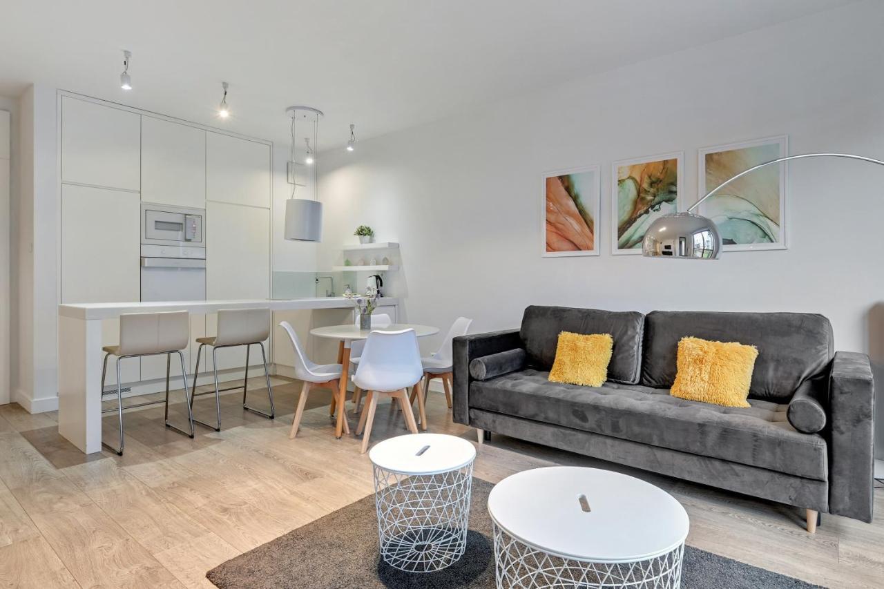 Dom&house - Nadmorski Dwór Apartament