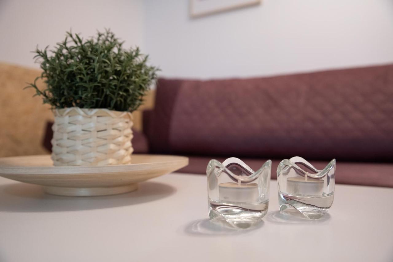 Huoneisto Apartament Bema 10 *