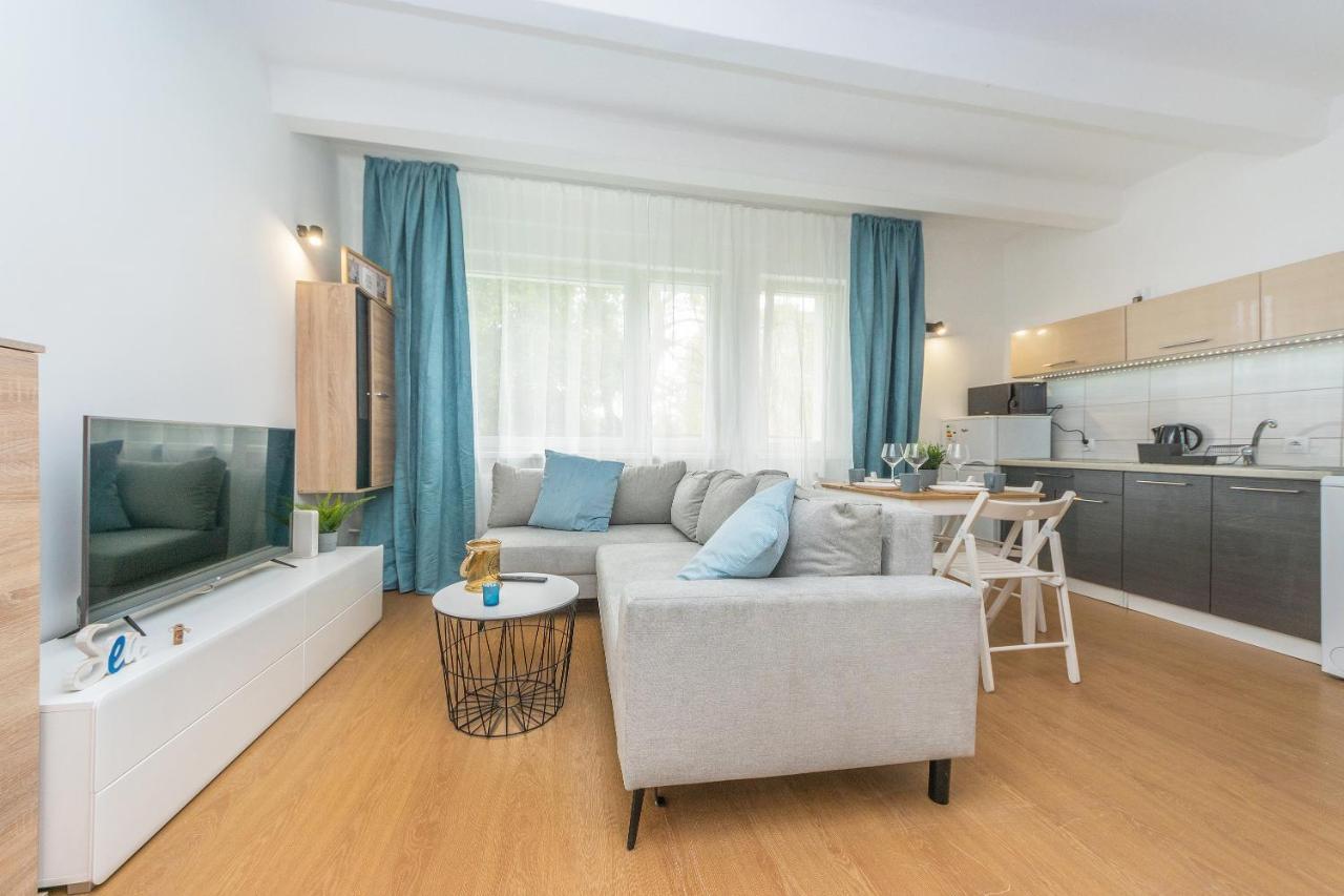 Apartament Chodkiewicza Brzezno Prostywynajem Lägenhet