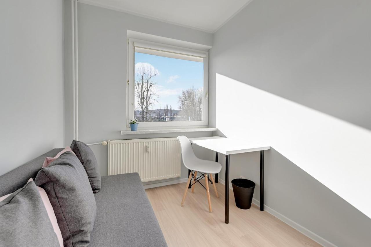 Zaspa - Near To Sea And Public Transport Guesthouset *