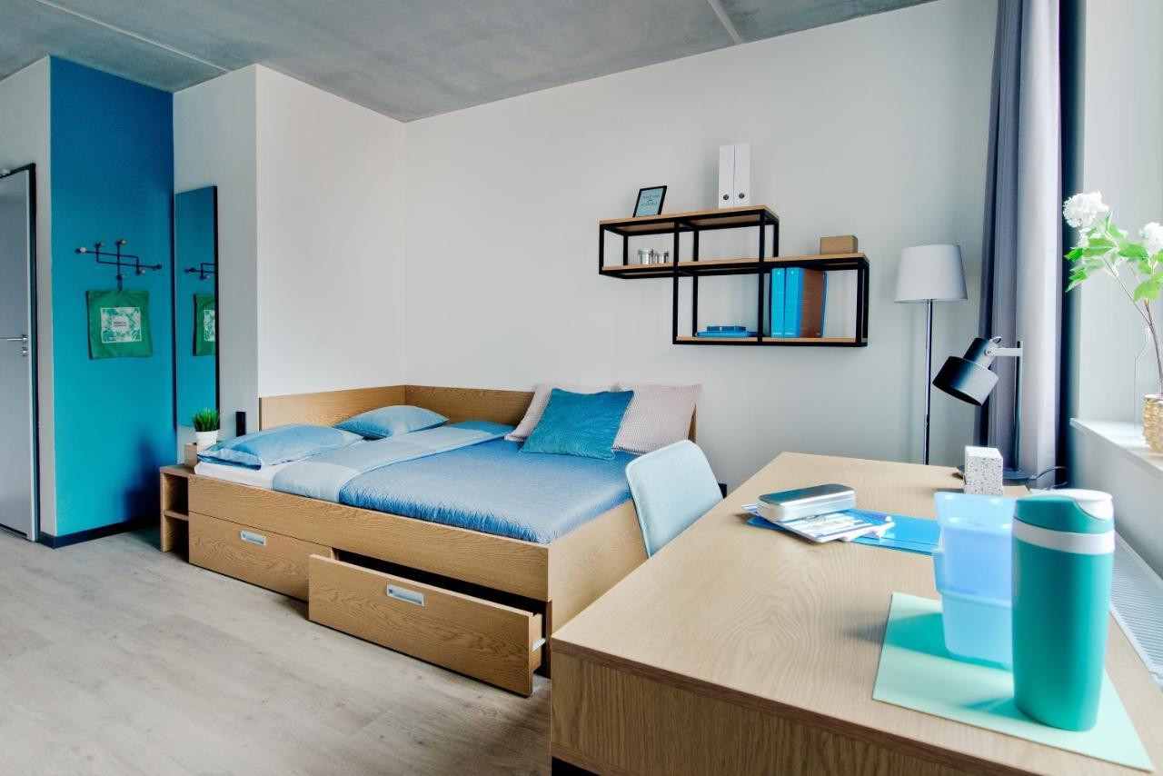 Hostel Milestone Center *