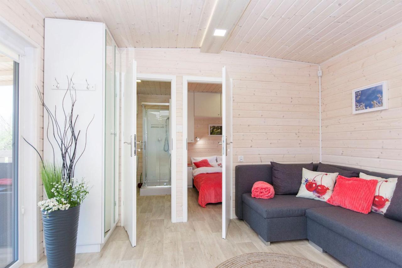 Holiday home Cherry House *
