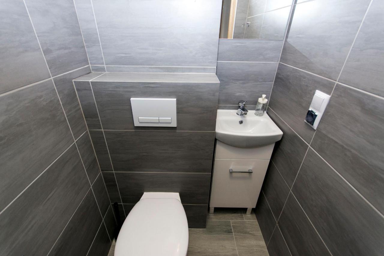 White Rooms Rentyear Apartments * Gdansk