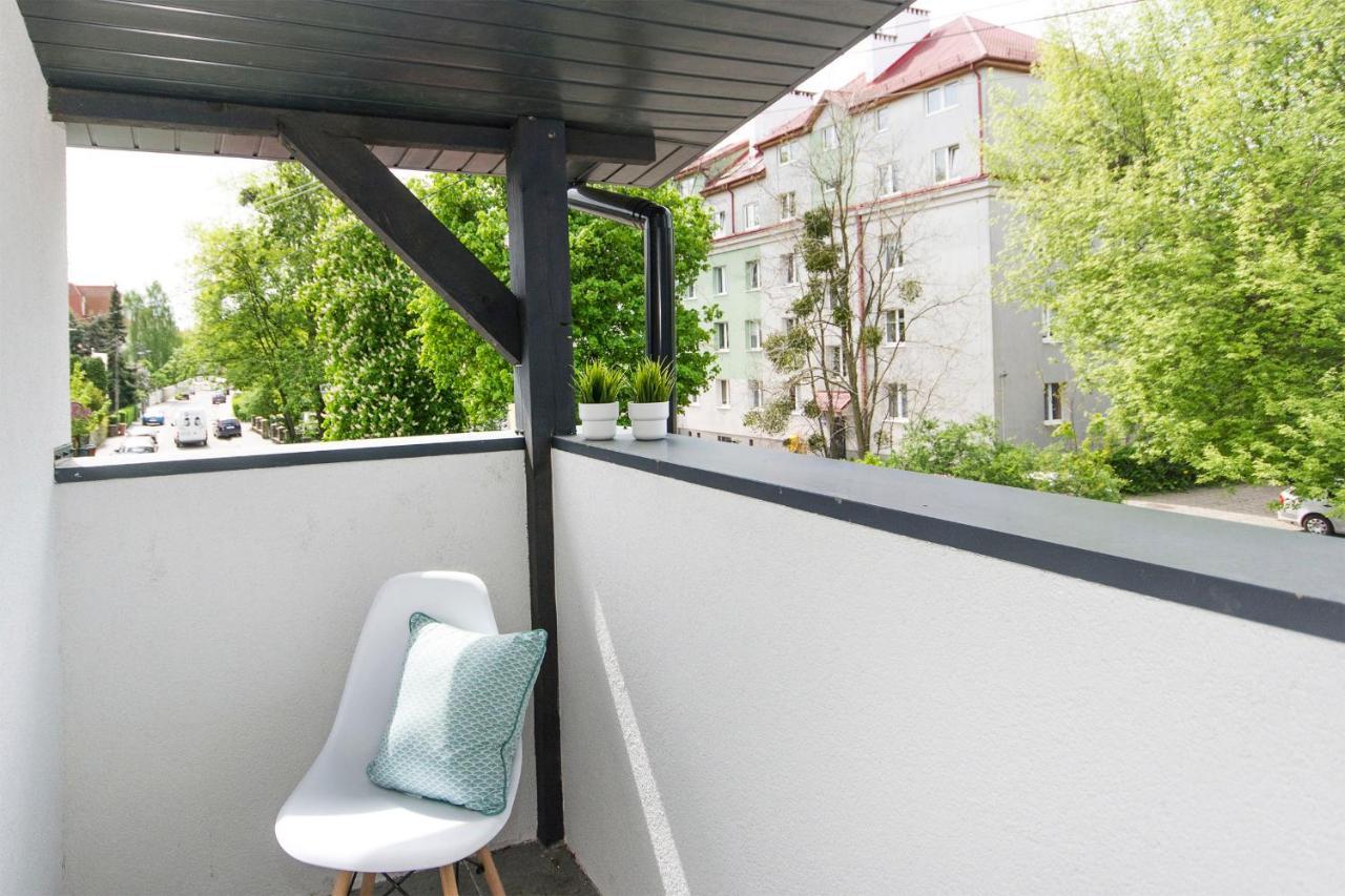 White Rooms Rentyear Apartments Guest house