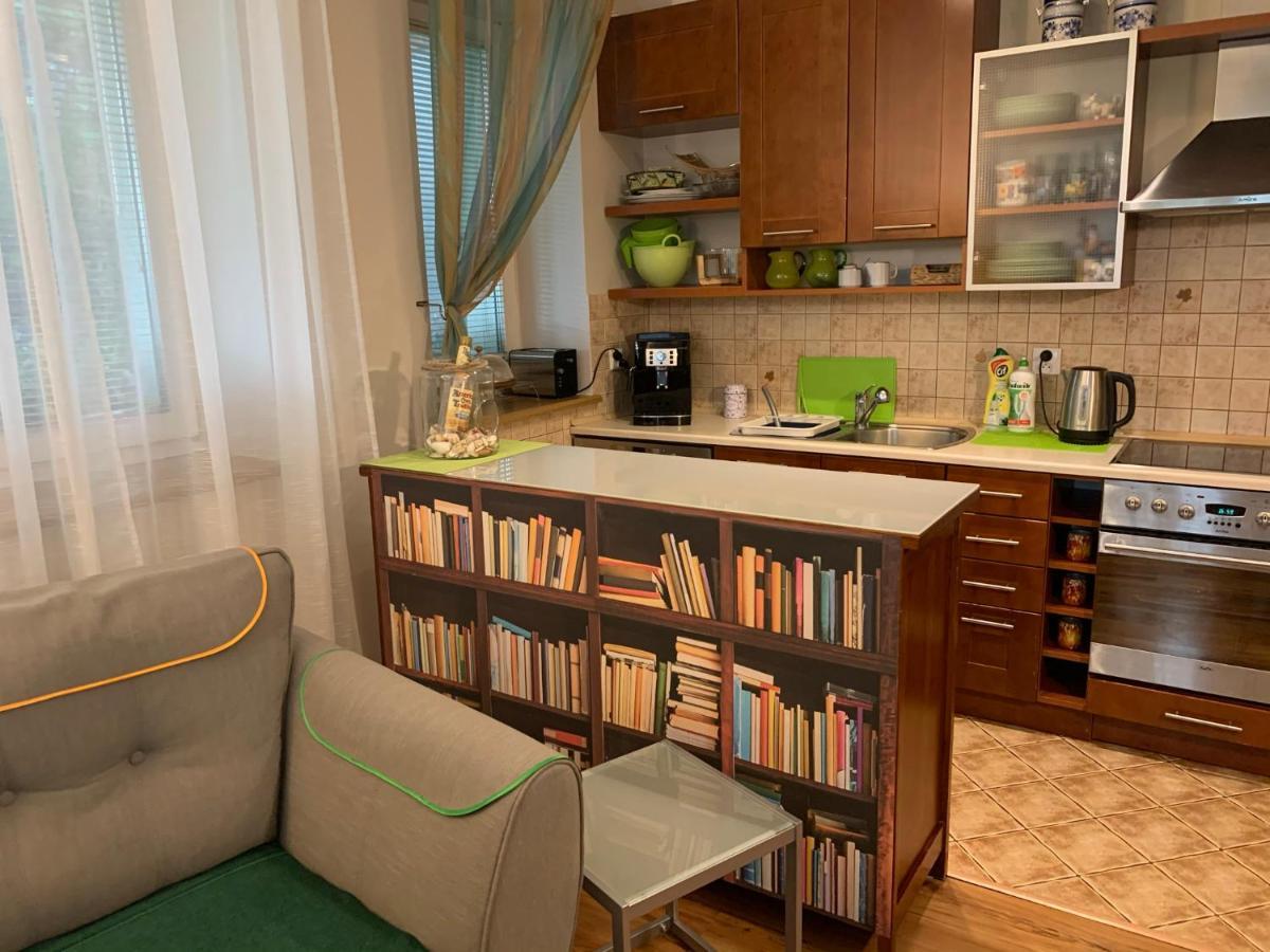 Forget-me-not Apartment