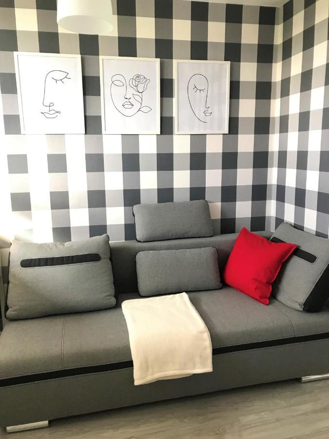 Apartment Falowiec Ach To Tu ! *