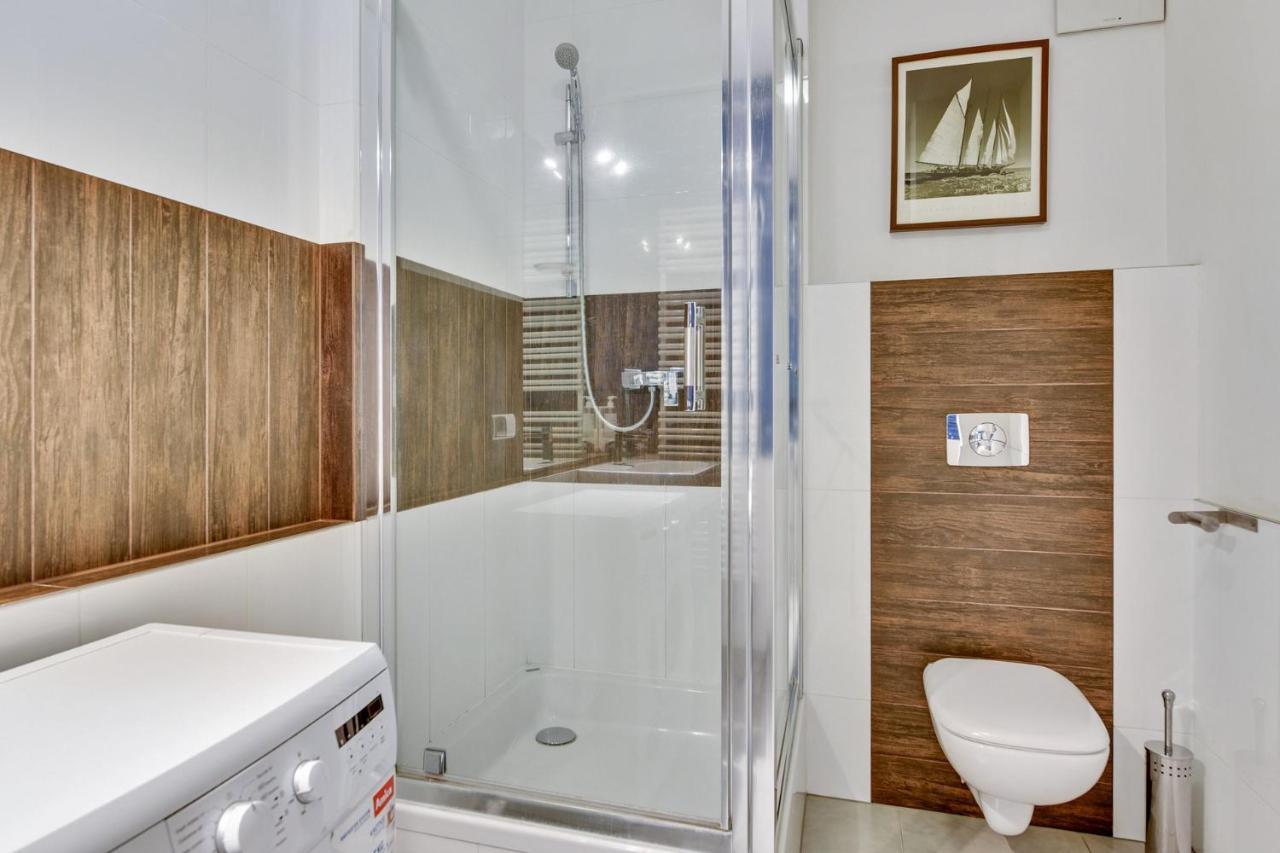 Apartment Grand Szafarnia 8 Gdansk