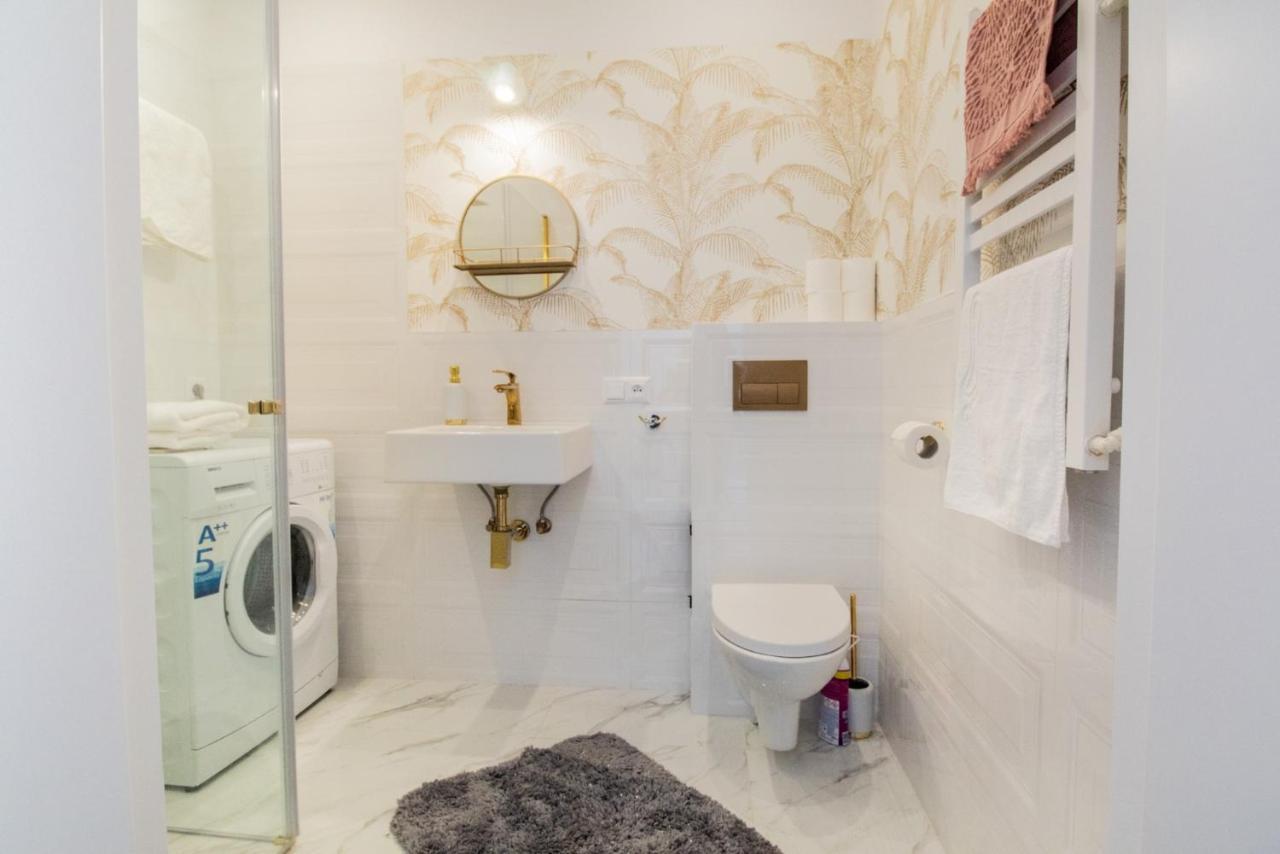 Apartament W Sercu Gdanska Lägenhet