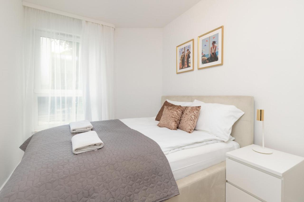 Apartment Piastowska 30, Garden, Free Parking By Renters Prestige Danzig
