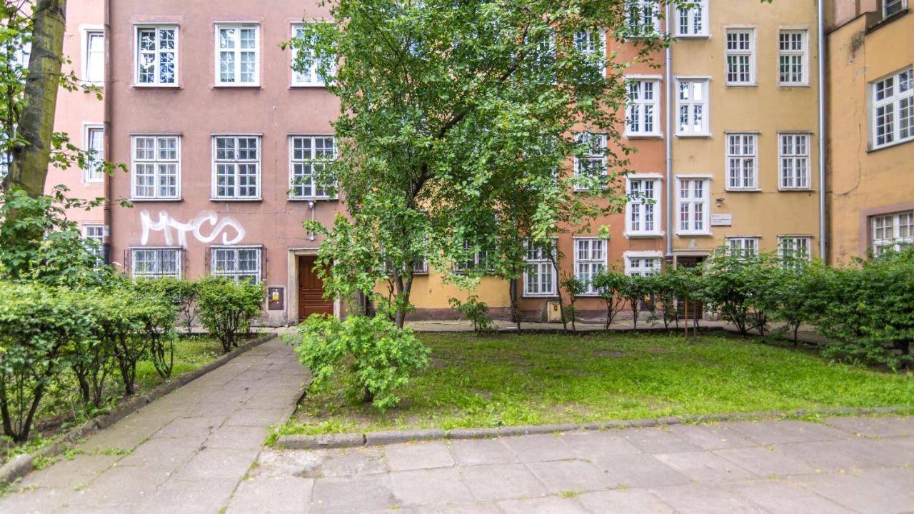 Maya's Flats & 37 - Piwna Apartment