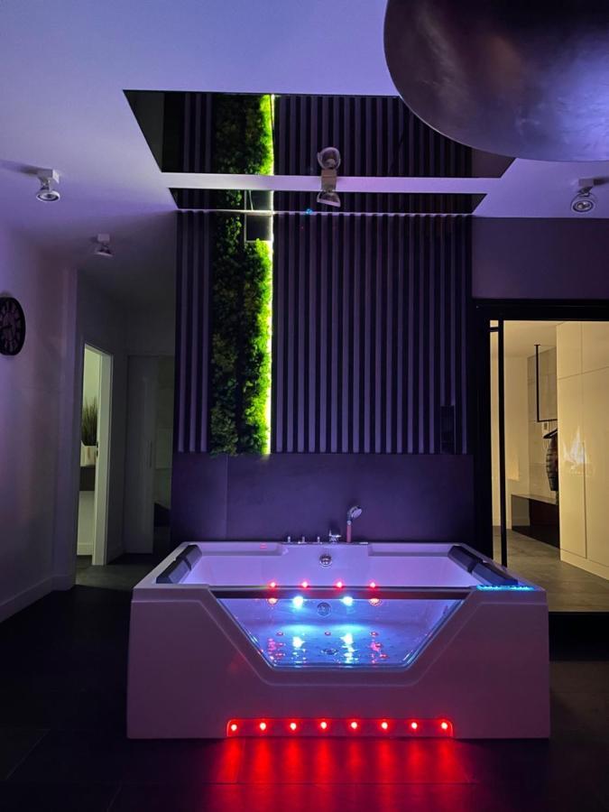 Apartment Magspace River View Jacuzzi Gdansk