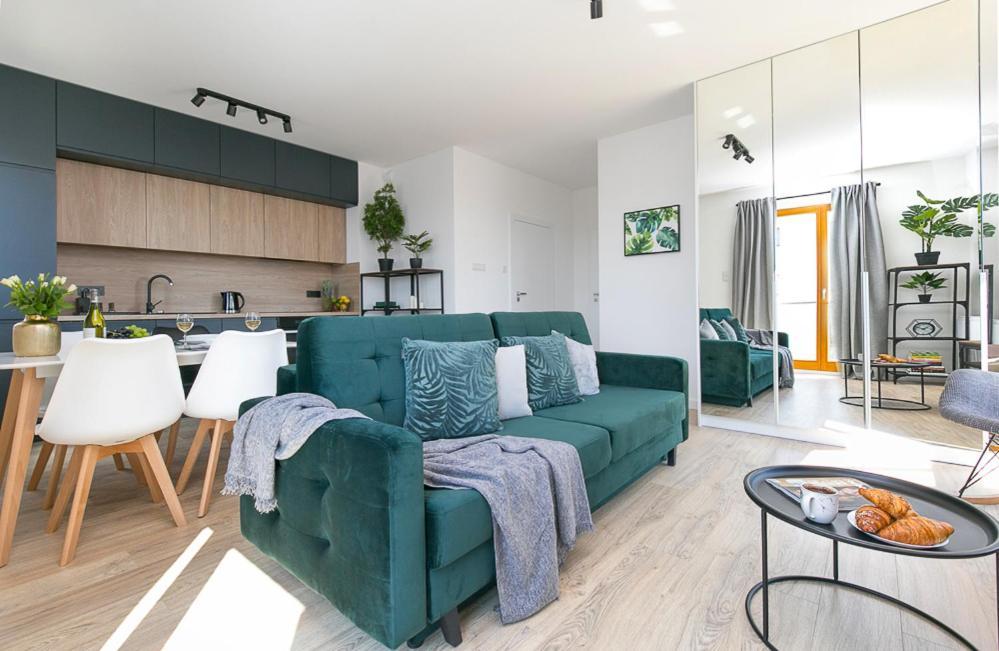 Apartament Black Zajezdnia Wrzeszcz Apartment