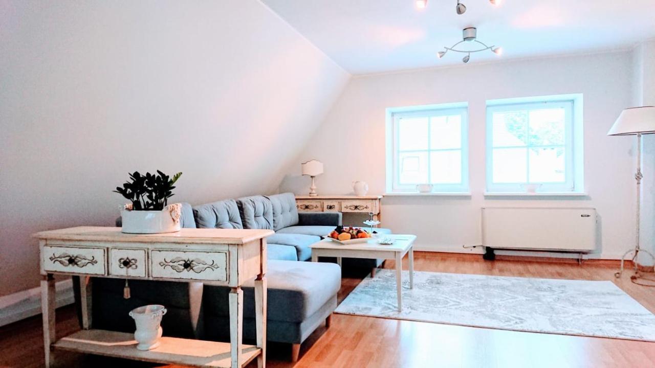 Oliwska Dolina Bed & Breakfast 5*