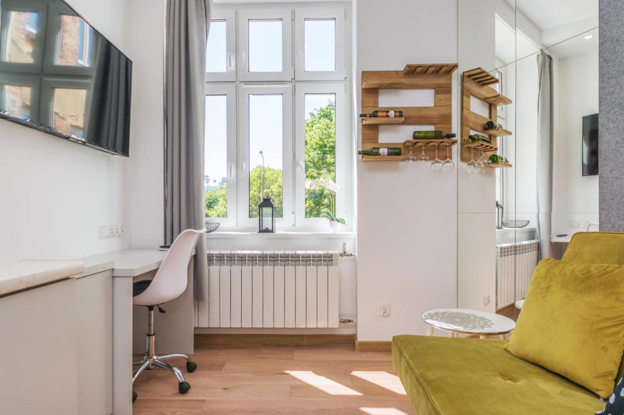 Stare Miasto Seredynskiego Apartment *